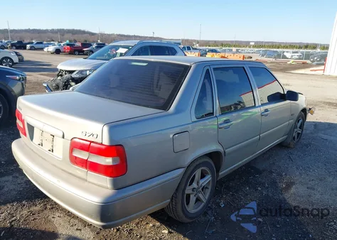1998 Volvo S70 Gtas/Gtms z USA, uszkodzony, nr VIN YV1LS5579W2549343